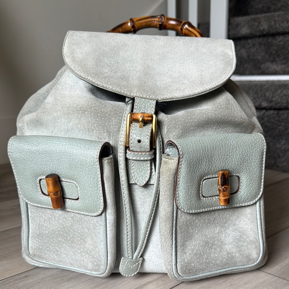 🩵 Authentic Gucci Bamboo Suede’s Leather Gray Backpack with Bamboo Accents!